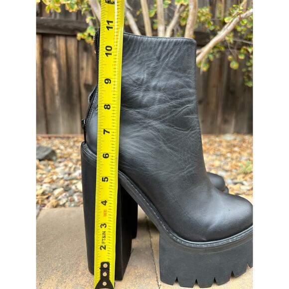 Jeffrey Campbell Mulder Platform Black Boot size 7.5 / 38 - Picture 4 of 16